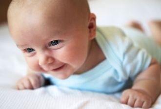 Психическое развитие младенца: что может и чего не может ребенок до года