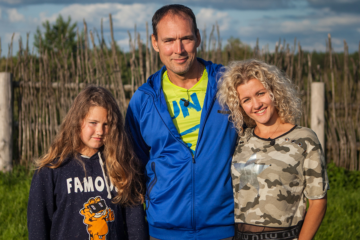 Из колючего ежика в ласкового котенка. Родители из Москвы на “Территории семьи” хотят совладать с темпераментной дочерью