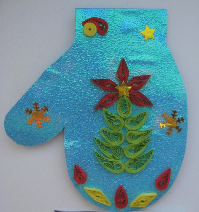 Рукавичка деда мороза поделка. Варежка из картона поделка. Новогодняя рукавичка из бумаги. Поделка варежка из бумаги. Как сделать варежку из картона.