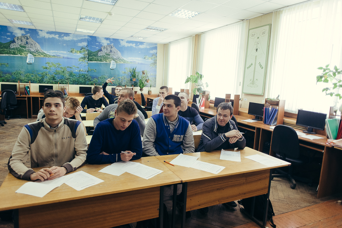 Проблемы  самореализации приемного ребенка