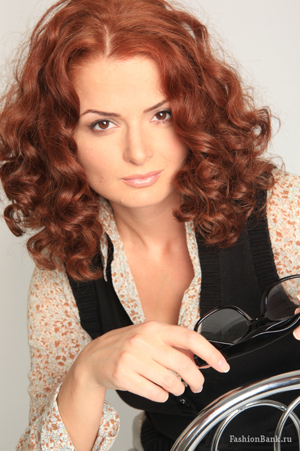 Актриса и журналист Елена Ландер