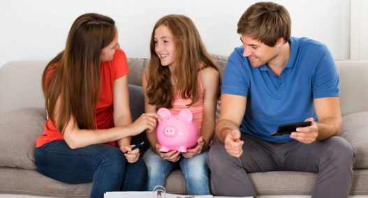 Как научить детей ценить деньги