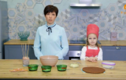 Видеоурок: кулинарный мастер-класс - готовим вместе с ребёнком праздничный десерт